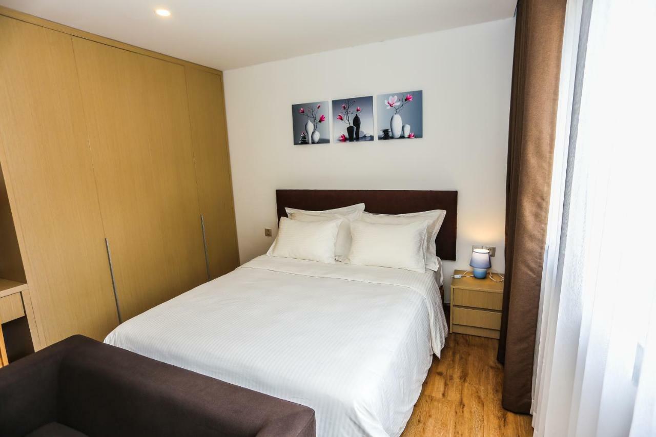 Ficus Suites Hanoi Exteriör bild